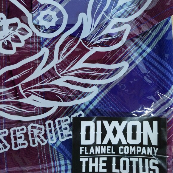 NWT Dixxon Flannel Lotus Red & Blue Plaid Pearl Snap Bamboo Short Sleeve Shirt - Picture 6 of 6